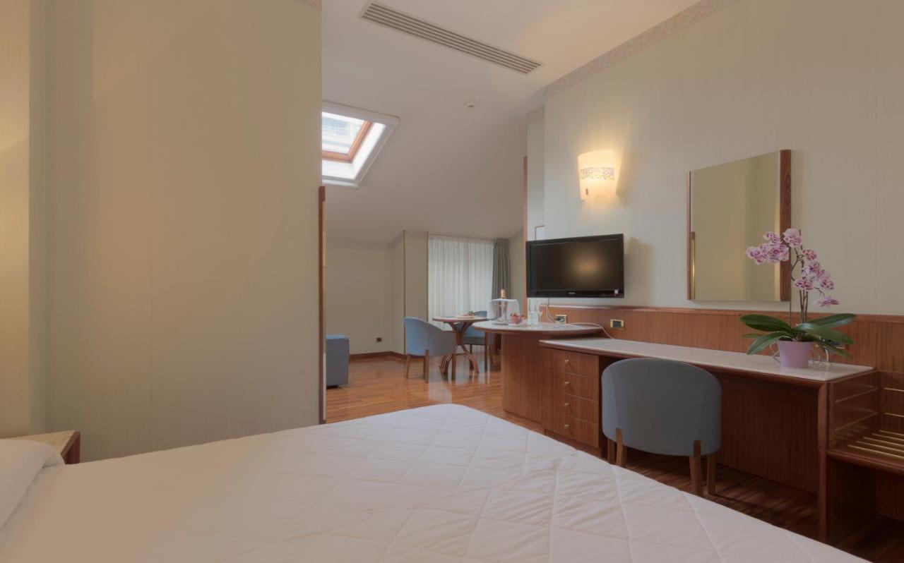 Palace Hotel Civitanova Marche Eksteriør billede
