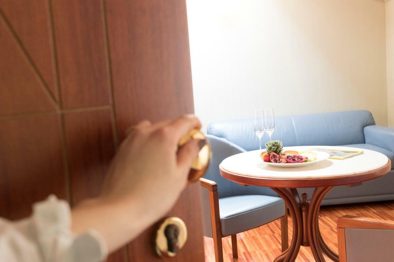 Palace Hotel Civitanova Marche Eksteriør billede
