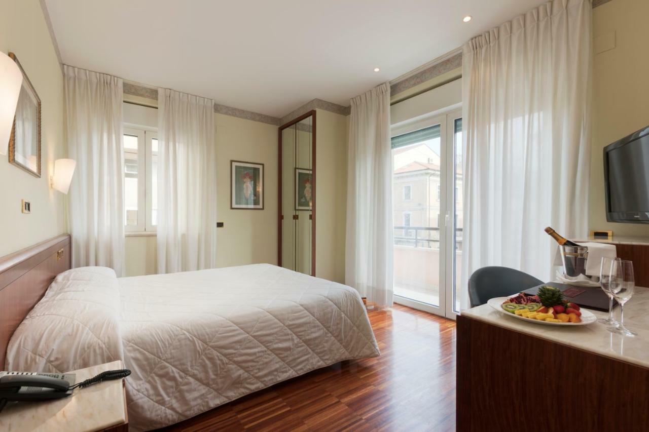 Palace Hotel Civitanova Marche Eksteriør billede