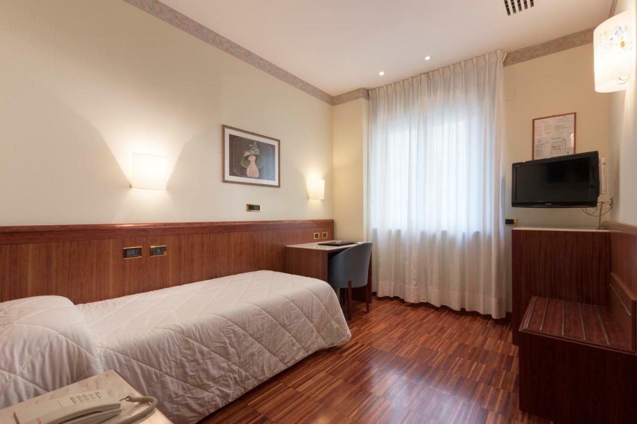 Palace Hotel Civitanova Marche Eksteriør billede