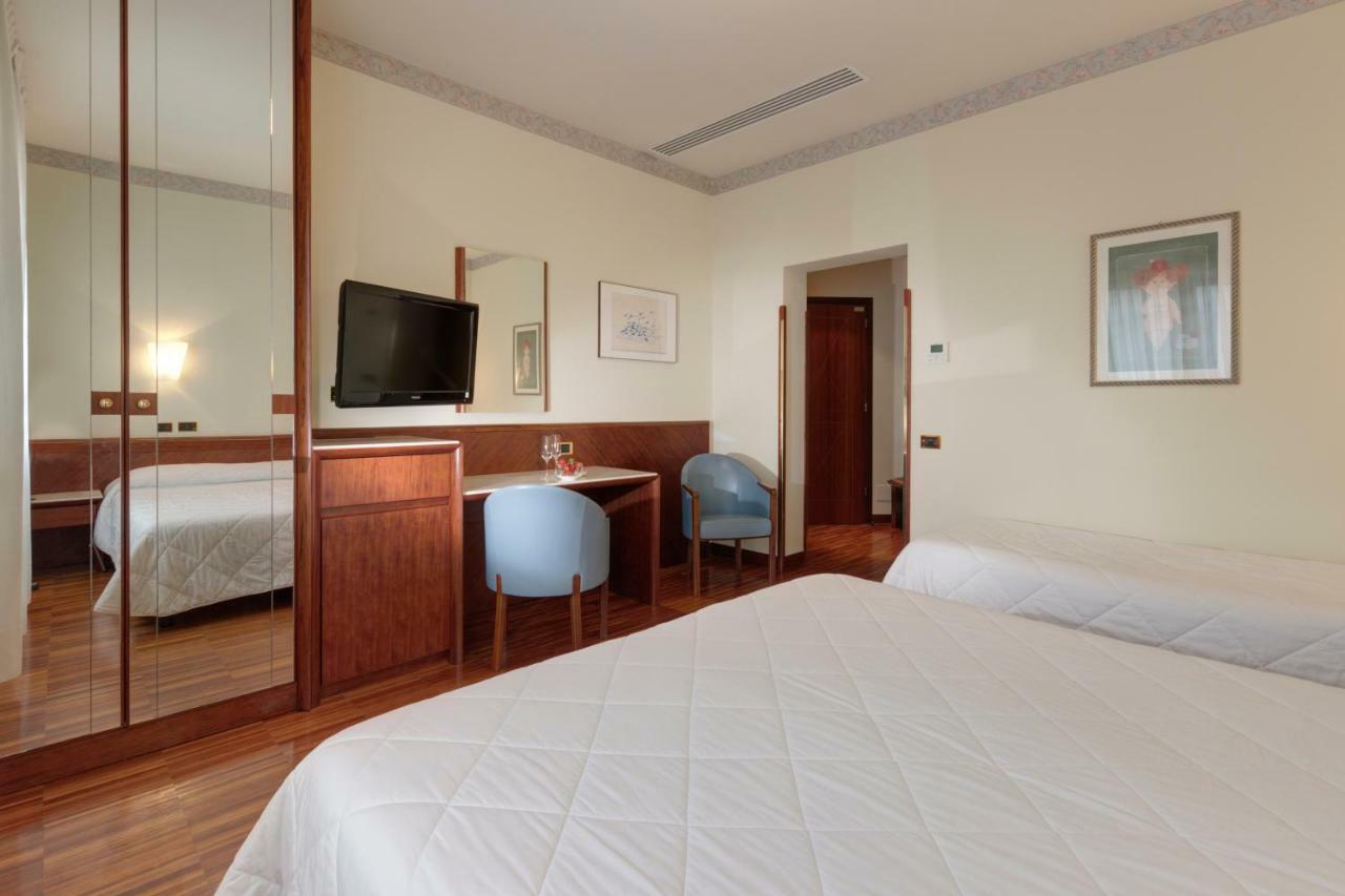 Palace Hotel Civitanova Marche Eksteriør billede
